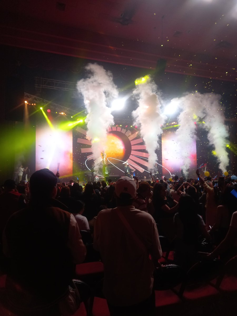 It was night to remember, for ever. So proud of you and congratulations <a href="/dustinyuu/">Dustin Yu</a> enjoy kayo ni bianca sa province (capiz) namin and see you eraya later 

DUSTIN YU GRAND FANFEST

#DustinYuXAromagicare #DestinyTheDustinYuExperience