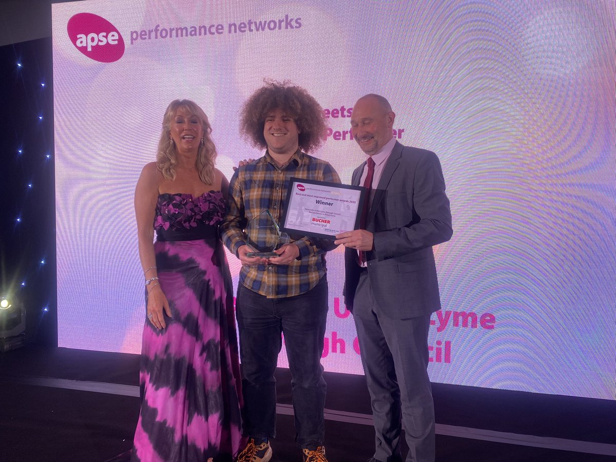 APSE events tweet media