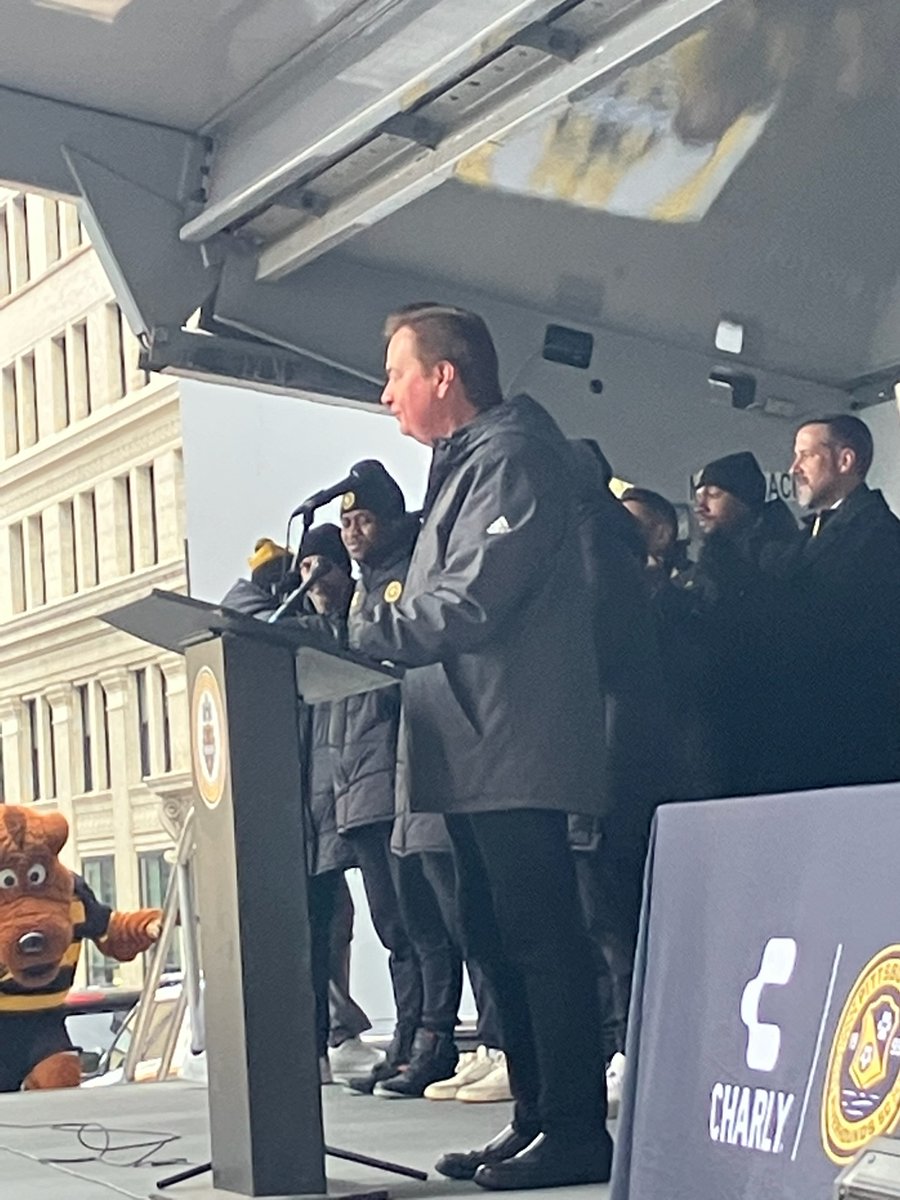 Thanks to the <a href="/RiverhoundsSC/">Pittsburgh Riverhounds SC</a> for having me at today's rally to celebrate the team's USL Championship victory! It was great to see so many fans come out to support the champions!
