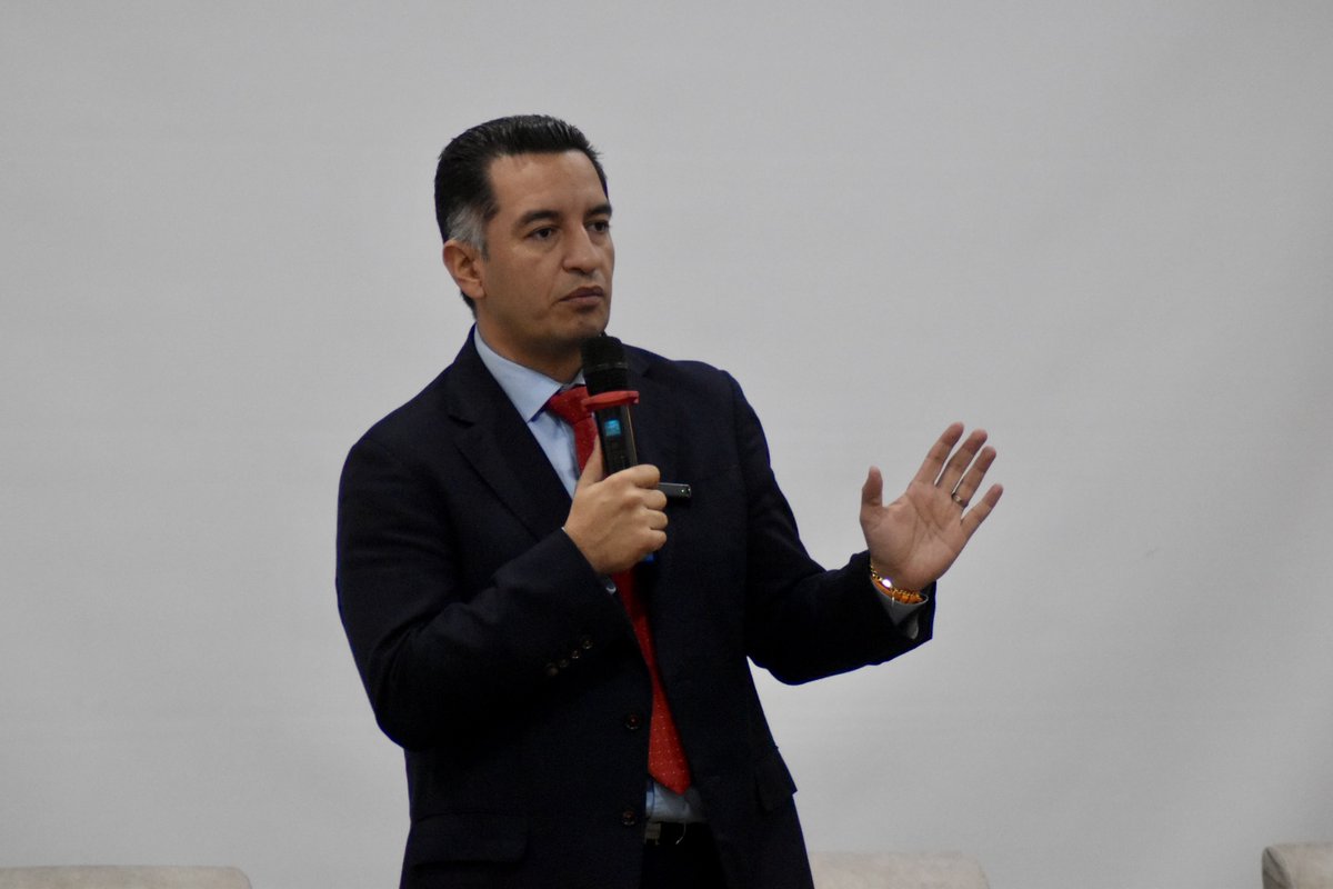STransparencia's tweet photo. #EnImágenes📸 | Conmemoramos el Día Internacional de Lucha contra la Corrupción reafirmando algo esencial: Colombia avanza cuando trabajamos juntos 🇨🇴💪 https://t.co/CzvCZHexqe