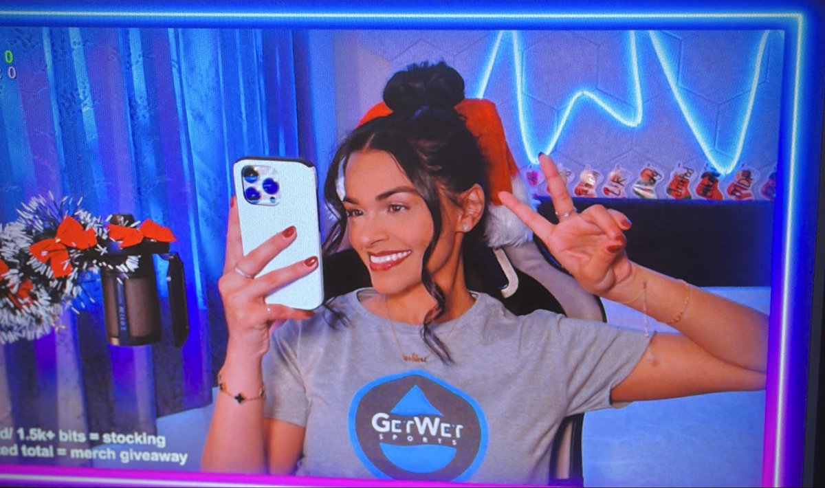 LAST stream of the week! 
in my <a href="/GetWetSports/">GetWetSports</a> gear!

Come get wet! wait what.. anyways ✨
twitch.tv/BGwinks 💜
kick.com/BGwinks 💚