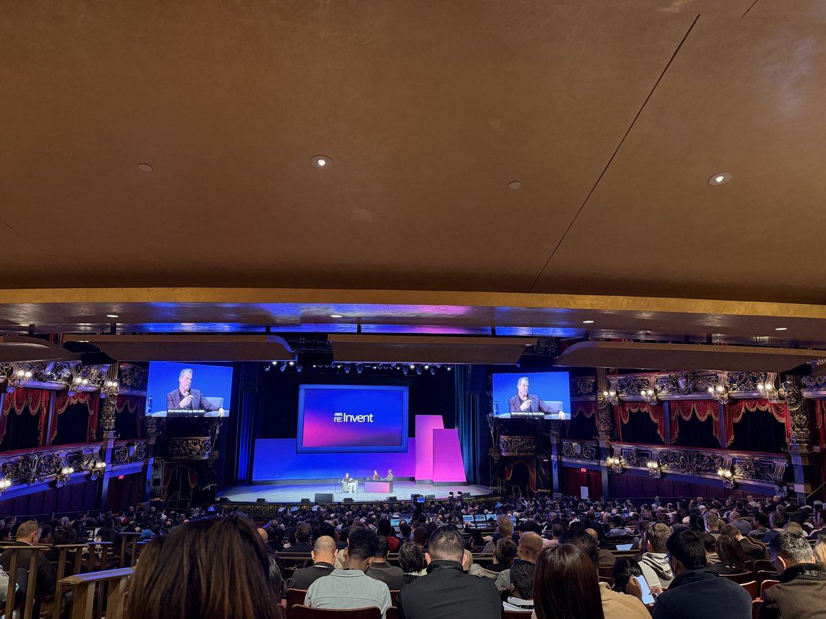 Super amazing listening to <a href="/AravSrinivas/">Aravind Srinivas</a> and Netflix (co-CEO) at the <a href="/AWSreInvent/">AWS re:Invent</a> here at the live casting of <a href="/AcquiredFM/">Acquired Podcast</a> podcast! 

Thanks to <a href="/awscloud/">Amazon Web Services</a> for organizing this. 

#venture #building #Entrepreneurship