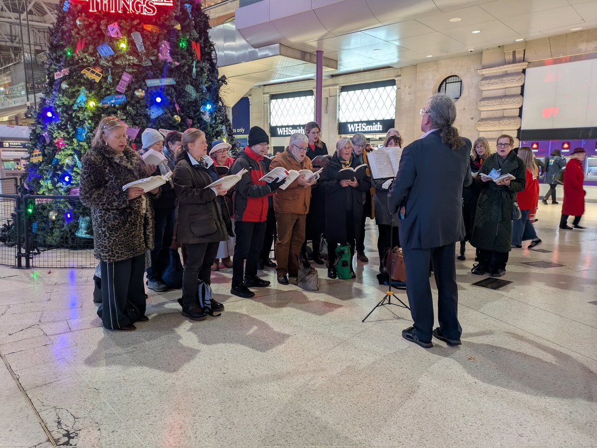 lewishamchorsoc tweet media