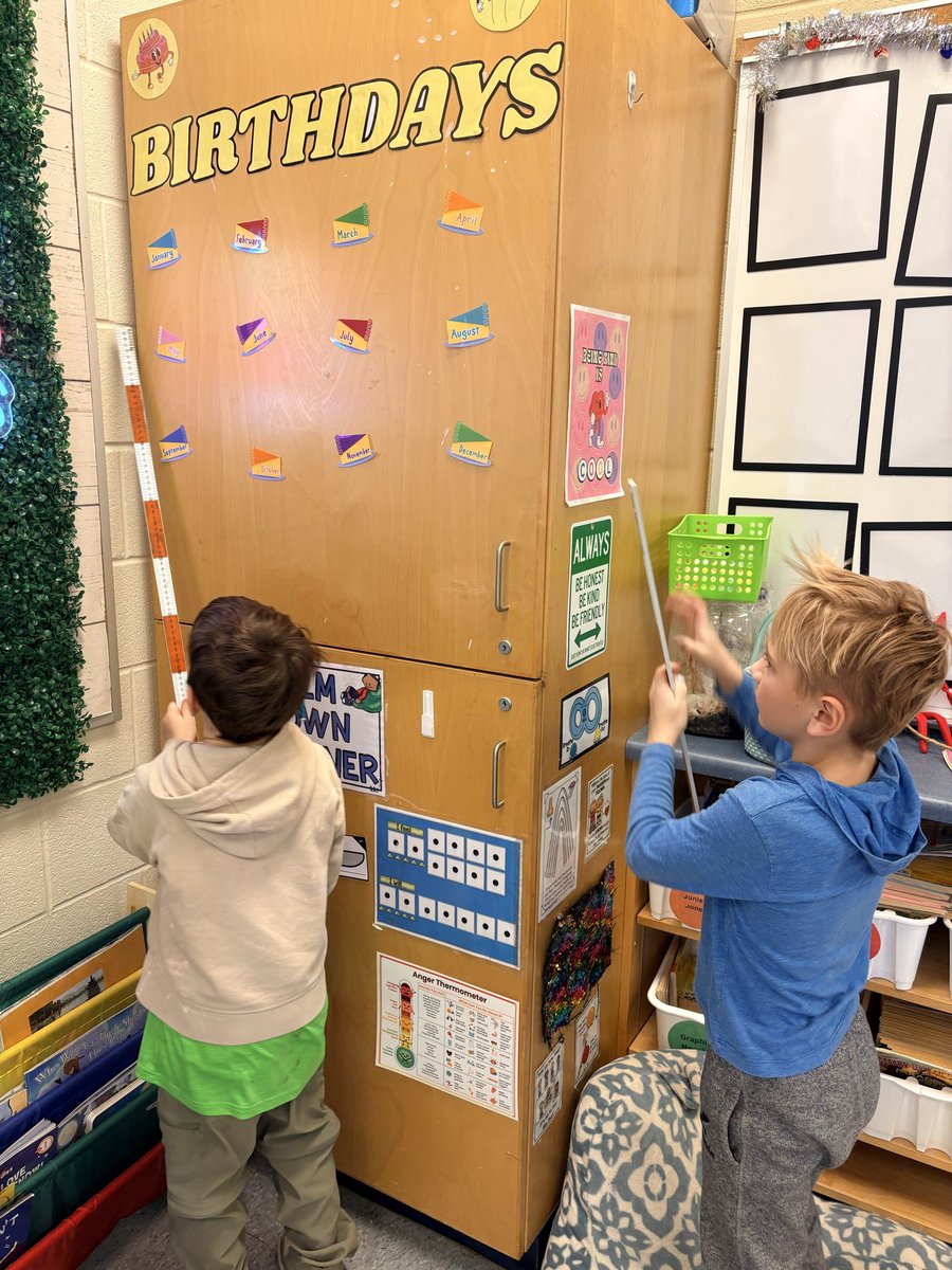 Miss Kay tweet media