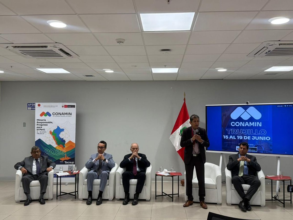 mineriaenergia's tweet image. 🚀Rumbo a #CONAMIN2026 👷
El Colegio de Ingenieros del Perú – Consejo Departamental de Lima presentó oficialmente el XVI Congreso Nacional de Minería (Conamin 2026)

#Conamin2026 #MineríaPeruana #CIPLima #MineríaResponsable #RevistaMineríaEnergía