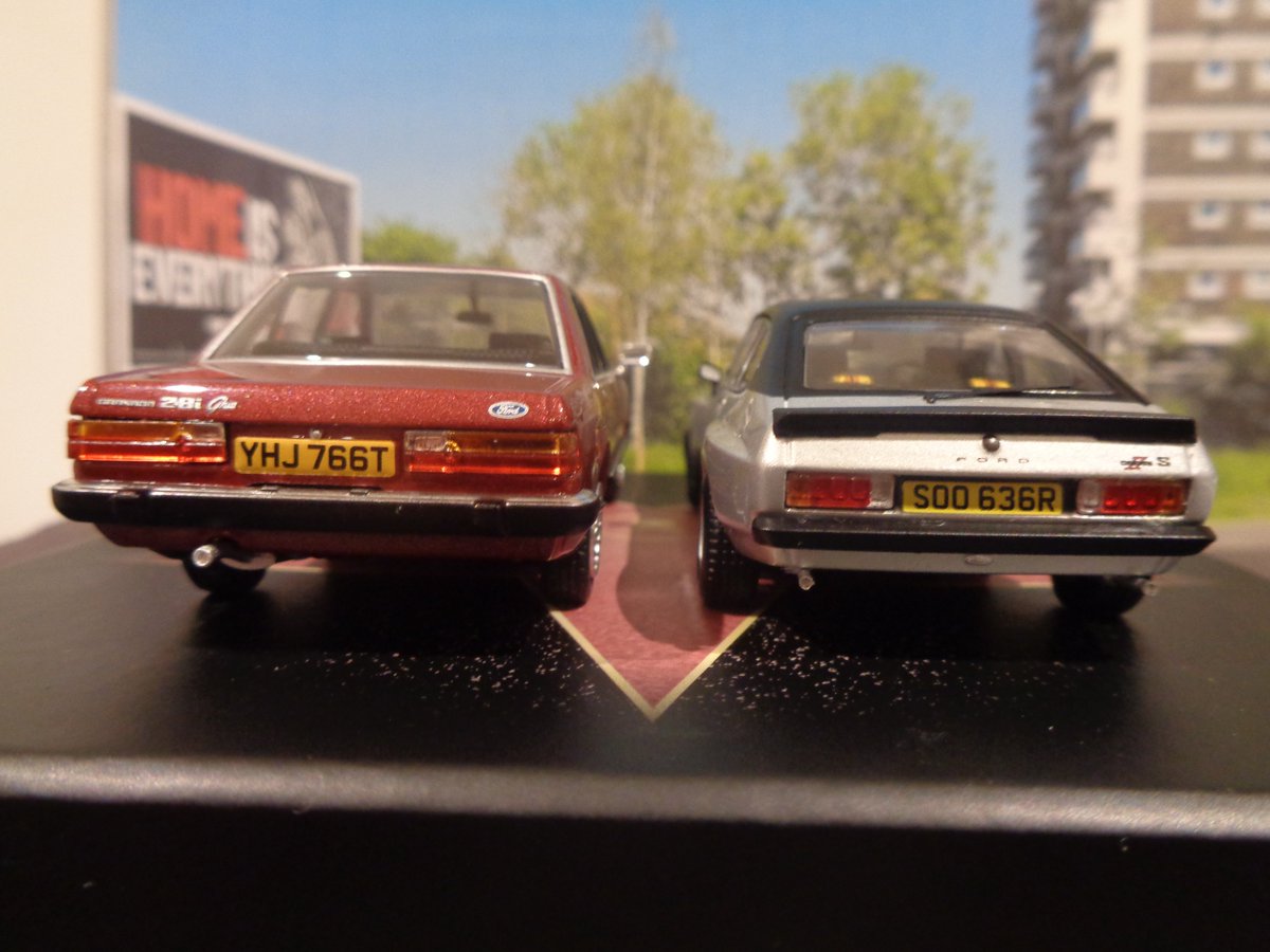 Took advantage of Corgi's Black Friday deal to get this rather fine 'The Professionals' Screen Stars set, featuring Doyle's first Ford Capri from series 1, and Cowley's red Granada, seen later in the run. It had to be done. "Cover me!"...