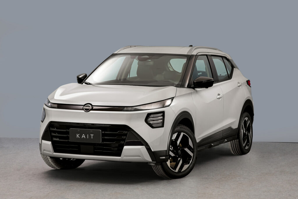 Coluna desta semana:
Kait tem bom visual e substitui Kicks Play como SUV de entrada.Carteira de habilitação mais barata, com ressalvas.Salão do Automóvel já tem data para 2027. BMW comemora 30 anos no mercado brasileiro. #Nissan #Salão #BMW #carro #auto 
autoindustria.com.br/2025/12/04/kai…