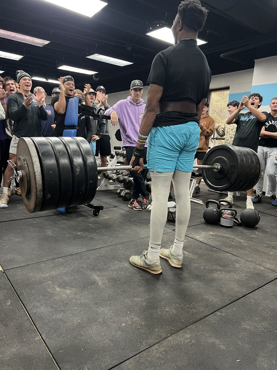 Adam Thomas tweet media