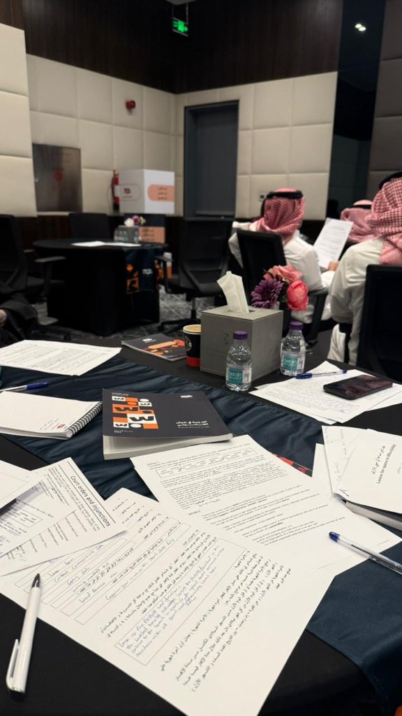 GhadiAMQ's tweet photo. بحمدالله وفضله وصلنا ختام خمسة أيام مثرية في عالم الترجمة القانونية ضمن #برنامج_أنت_التدريبي2025 المقدم من قبل هيئة الأدب والنشر @LPTC_MOC ،،

نقلة معرفية تداولنا فيها مفهوم الترجمة القانونية وإشكالاتها وتدابير وحلول لها كما تناولنا أبرز أنواع الوثائق القانونية وأساليب احترافية لترجمتها.. 

جزيل الشكر والامتنان للأستاذة القديرة @DalalNsrAllah