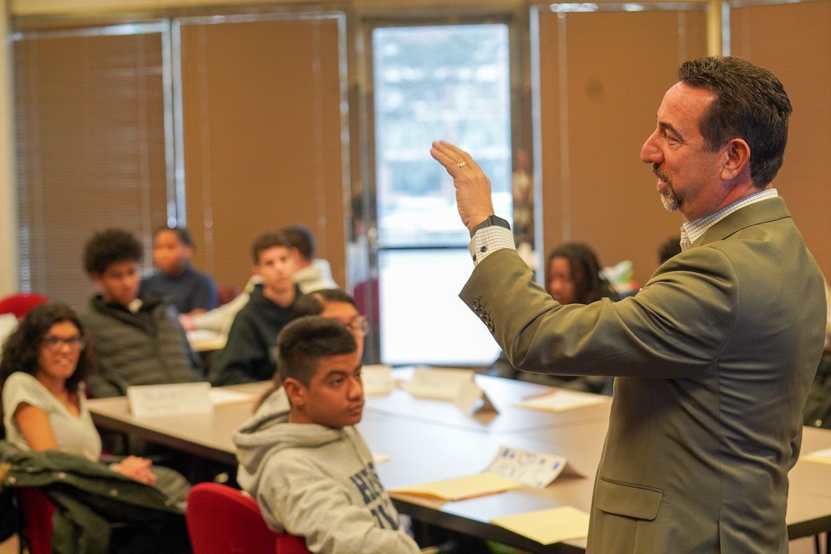 It was a privilege to talk to an incredible group of <a href="/HartfordPublic_/">Hartford Public High School</a> students about <a href="/CBIANews/">CBIA</a> and preparing for the future as part of <a href="/readyCTED/">ReadyCT</a>'s #career-readiness training day. Grateful for the work that ReadyCT does to give students #workforce experiences and opportunities.
