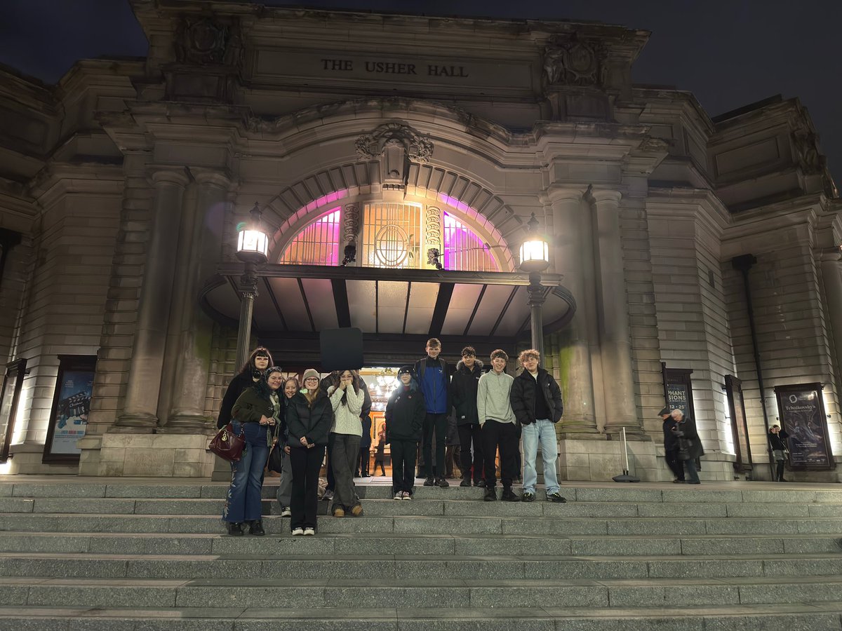 Millie Mitchell 🌻 tweet media