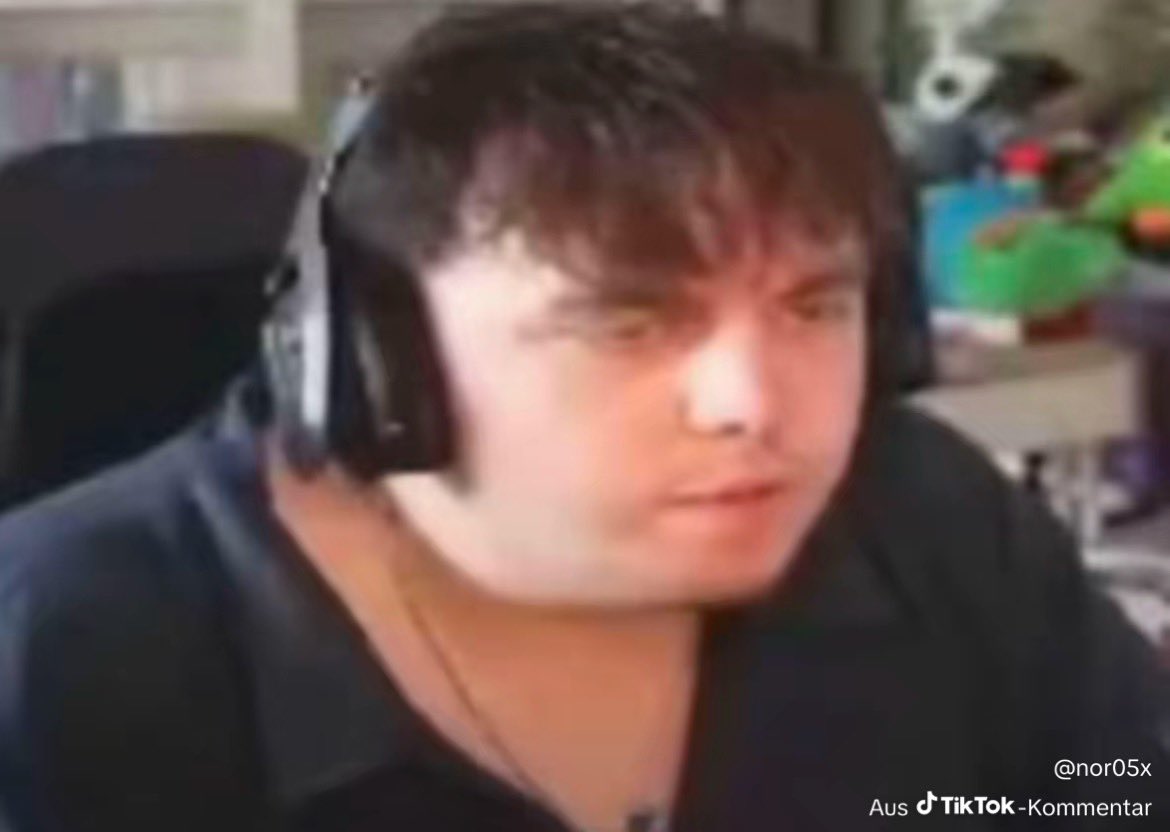 Noah/FrostiSZN tweet media