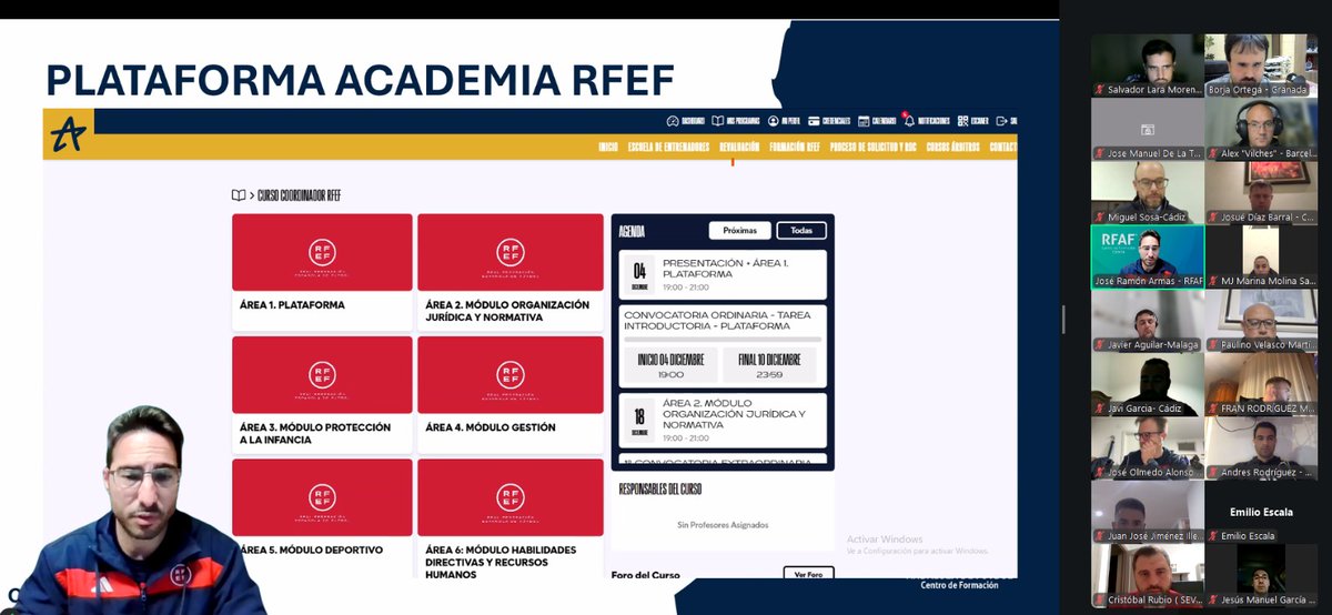 INAUGURACIÓN| 

📸  Quinta edición del curso COORDINADOR RFEF de la mano <a href="/JoseRamonArmas/">José Ramón Armas Pizarro</a> , Coordinador General y el profesorado Borja Ortega y Manuel Crespo. 

🔋PROFESIONALES TOP

#FormacionRFAF