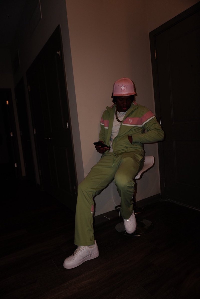 _TwoDubs's tweet image. 💕