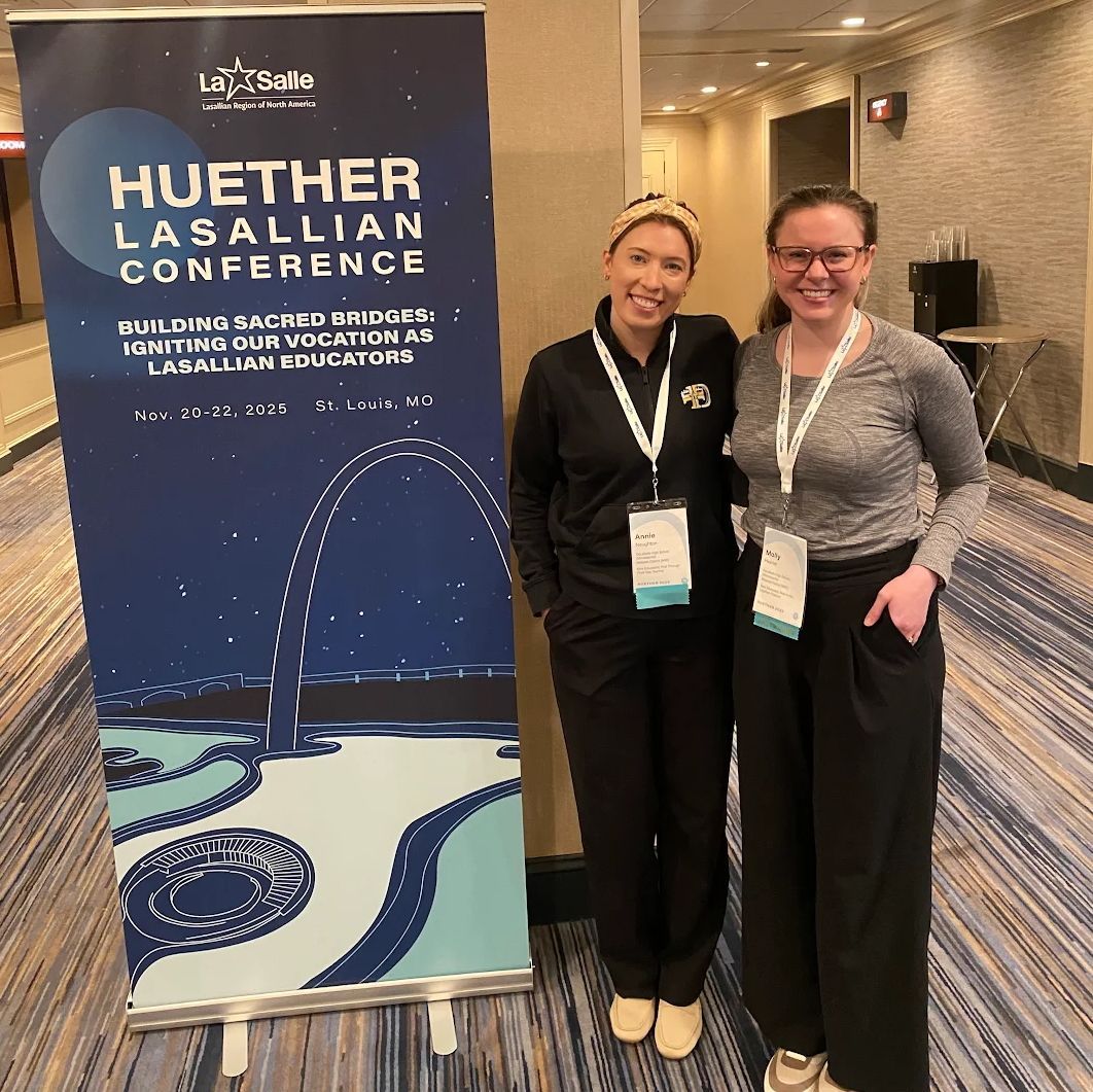 DLSislanders's tweet image. A few weeks ago, Molly Heimel (Communications &amp;amp; Admissions) and Annie Naughton (Math Teacher) represented DeLaSalle at the Christian Brothers’ Huether Conference 2025 in St. Louis.

#TogetherAndByAssociation #IslandersAreEverywhere