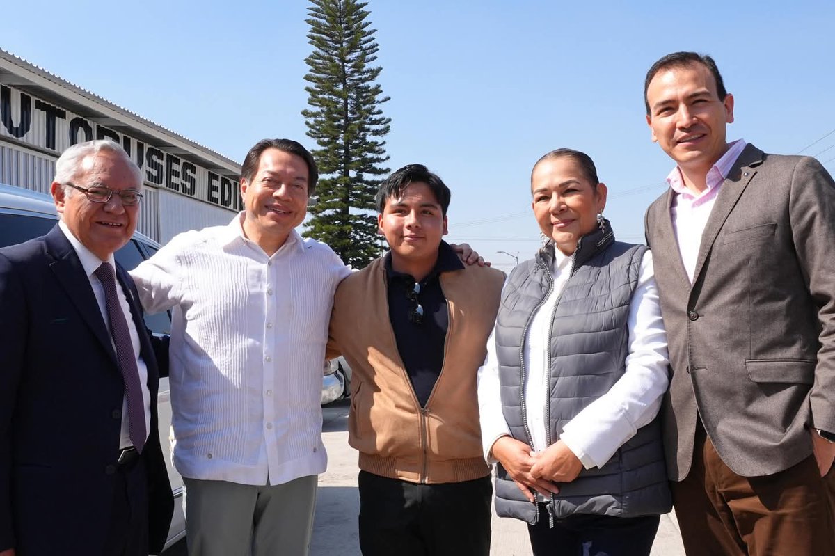 Visitamos, en compañía del director general del <a href="/TecNM_MX/">TecNM</a>, Ramón Jiménez López, el campus de Puebla, para conocer los avances del proyecto impulsado por nuestra presidenta <a href="/Claudiashein/">Claudia Sheinbaum Pardo</a>; el auto eléctrico Olinia, que busca poner en circulación los primeros automóviles 100%