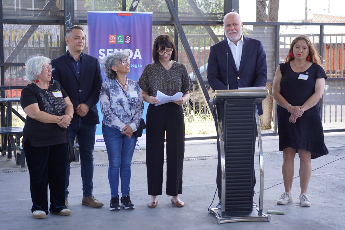 Senda_gob's tweet image. El @min_interior, Álvaro Elizalde, y la directora nacional de SENDA, Natalia Riffo, presentaron hoy los principales resultados del 16° Estudio de Drogas en Población General.

Conoce más sobre estas alentadoras cifras en nuestro sitio web:

▶ senda.gob.cl/noticia/consum…