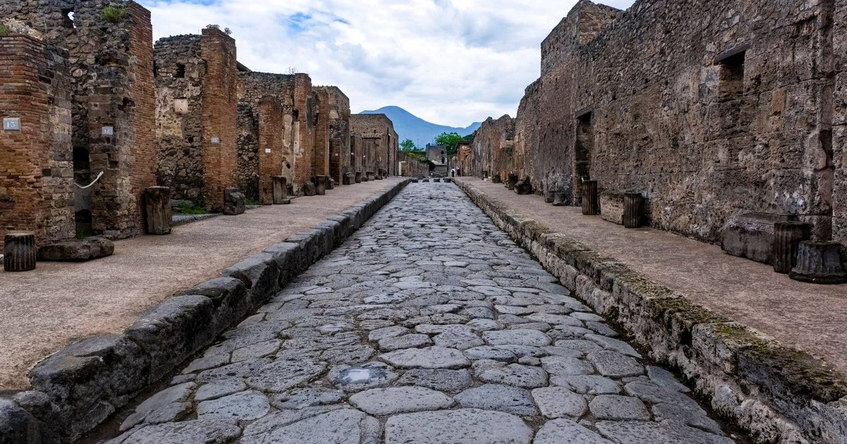 reisquarteu's tweet image. Arqueólogos criam o “#GoogleMaps” das vias #romanas: sicnoticias.pt/mundo/2025-11-… #arqueologia