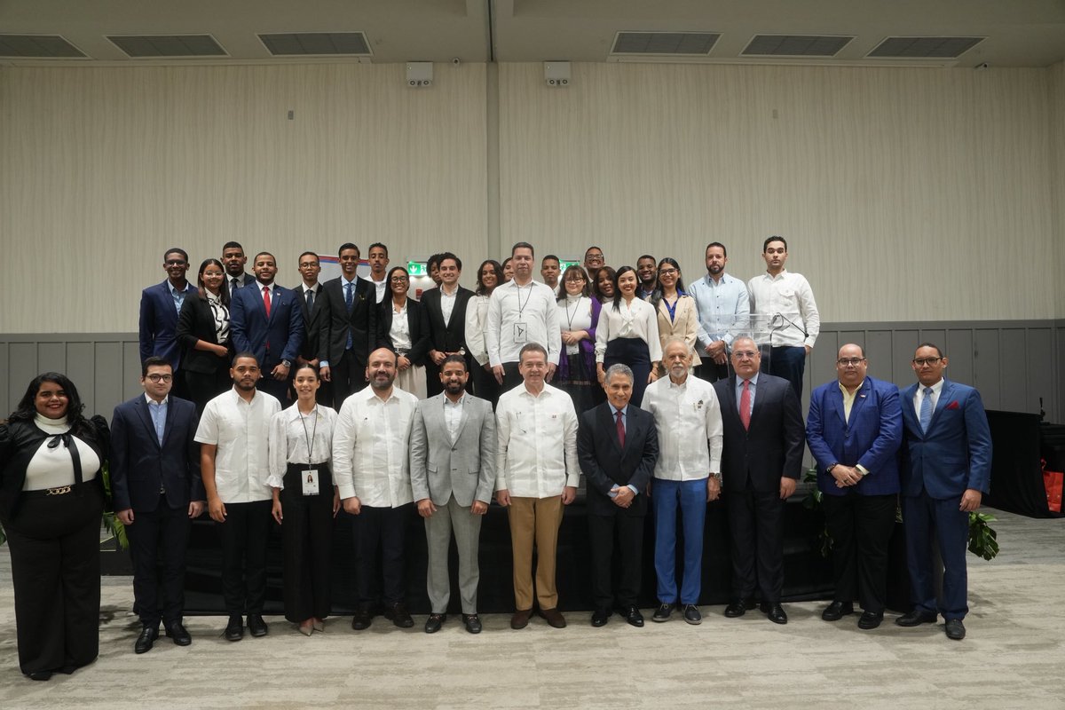 Centro de Análisis tweet media