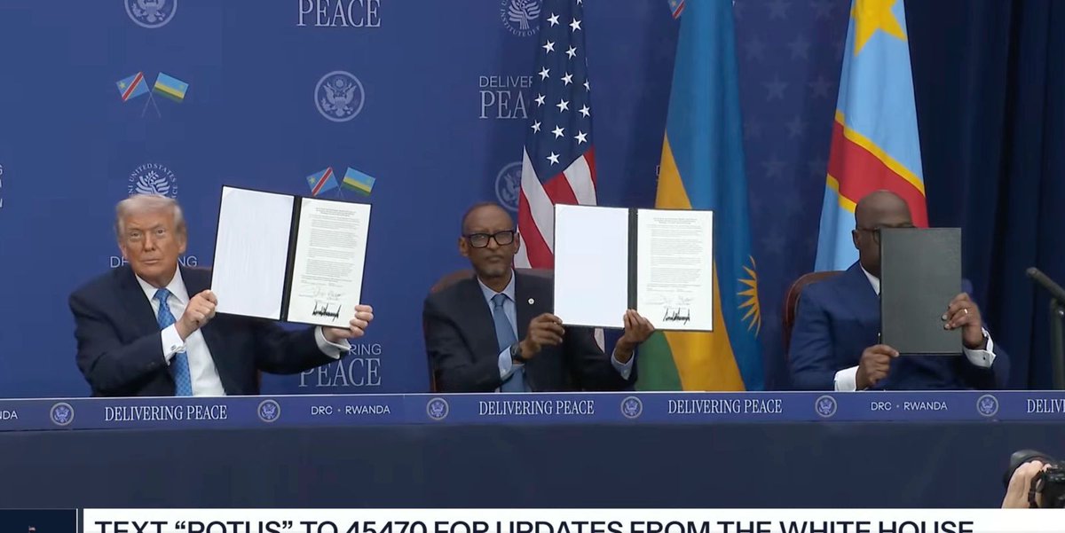 #Urgent 
🇨🇩🤝🇷🇼 | Accord historique
Sous la médiation des 🇺🇸, la RDC et le Rwanda ont signé ce 04/12/2025 un nouvel accord diplomatique visant à apaiser plus de trois décennies de tensions dans la région
<a href="/PascalMuamba4/">Pascal Lincoln MUAMBA 🇨🇩</a> 
<a href="/GraceLusambu6/">GRACE LUSAMBU</a> 
<a href="/kisilu_r/">Déesse Athena💖💖🫶🏾🇨🇩🇨🇩</a> 
<a href="/JustinParadoxe/">Justin paradoxe Officiel</a> 
<a href="/OnesimeMuamba/">Onésime Muamba (👁️ L'oeil intelligent)</a>