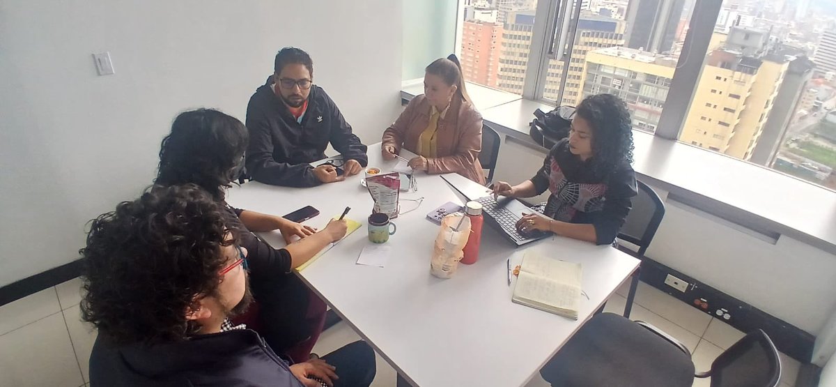 Realizamos Brigada Jurídica para afiliados y afiliadas de nuestro sindicato en <a href="/MinIgualdad_Col/">Ministerio de Igualdad y Equidad de Colombia</a>, con el acompañamiento de directivos de <a href="/SUNETBogota/">SUNET Bogotá</a>

Brindamos asesoría y realizaremos solicitudes a la entidad en defensa de los derechos laborales

#SUNETSuSindicatoEstatal