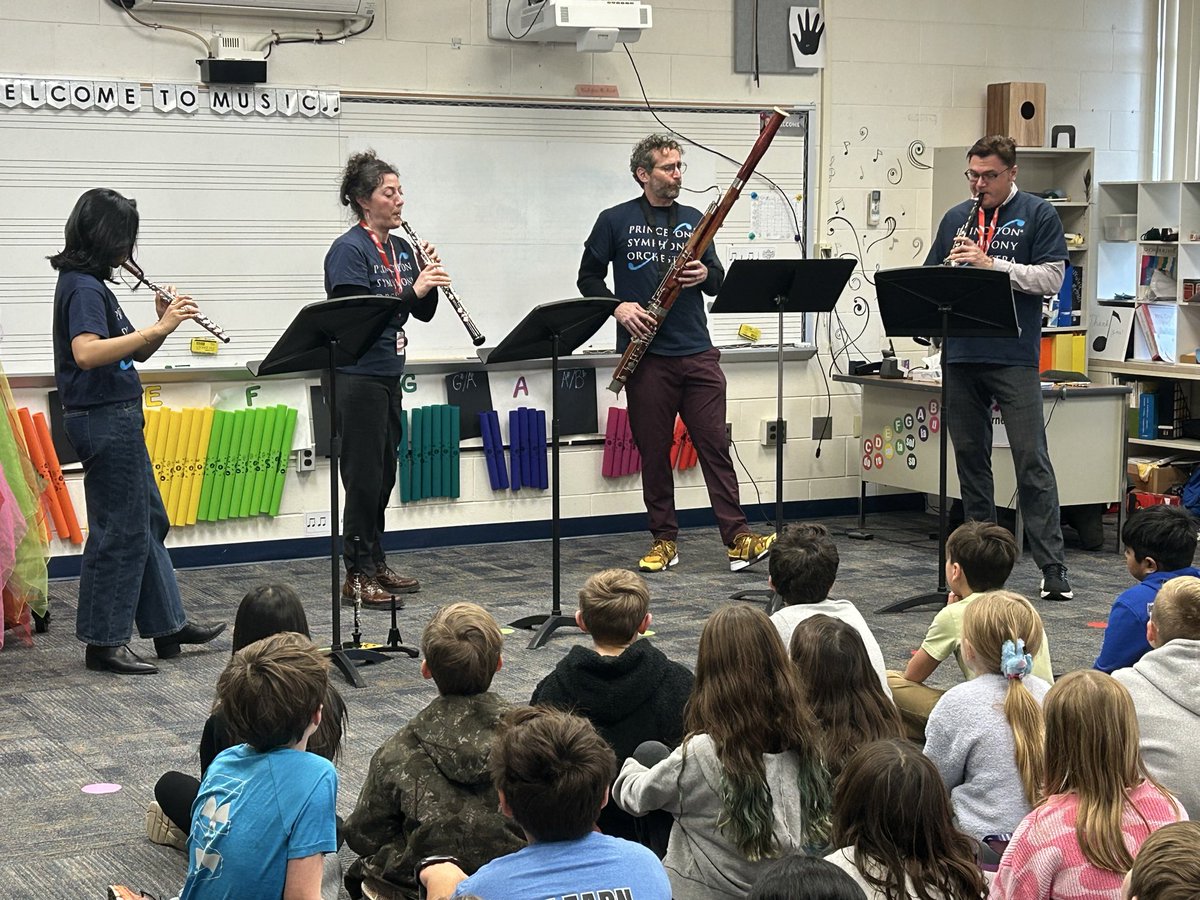 TheTrueMrL's tweet photo. @PSOmusic came to visit and discussed mood in music with 3rd grade. 
Thank you! 
@EAFinnegan @miss_pellitteri @lizmachado68  
#BearTavernPride https://t.co/cCmAyECnhl