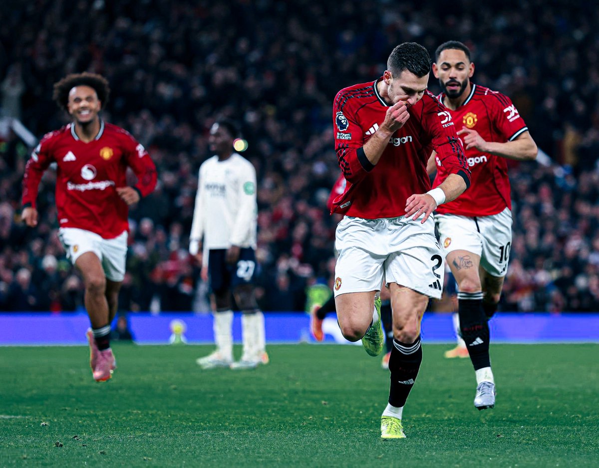 utdsal's tweet image. Diogo Dalot Celebrations | 4K