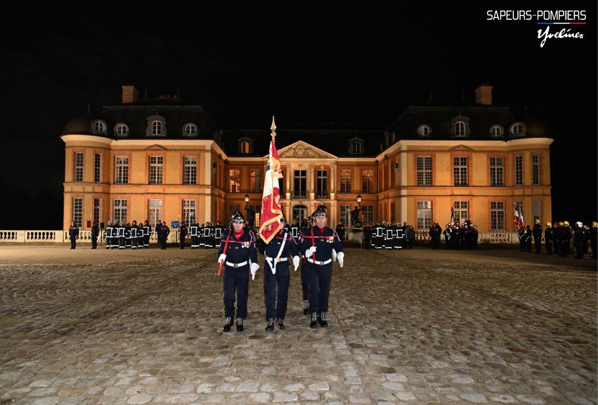 pompiers78 tweet media