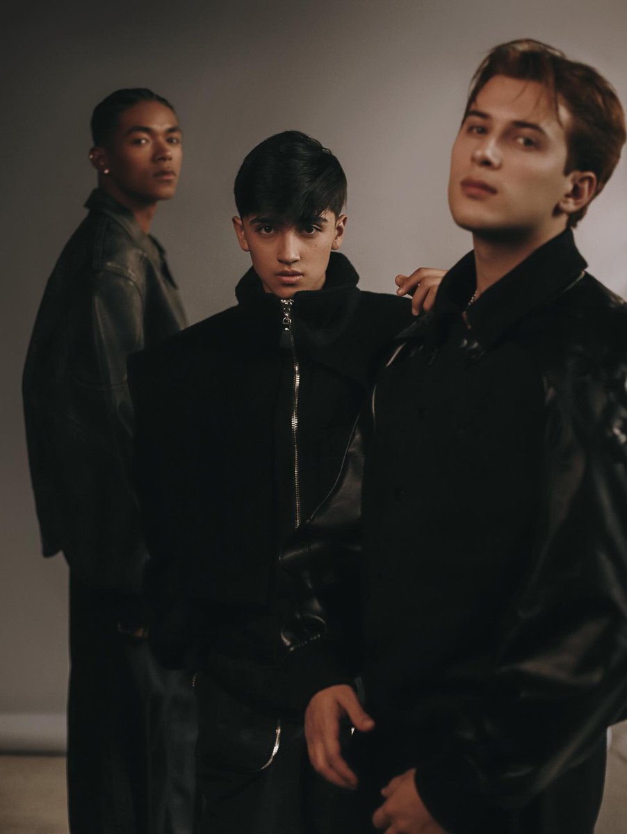 pennavies's tweet photo. VOCAL LINE OF SANTOS BRAVOS 🔥 https://t.co/bX3mjXuUsM