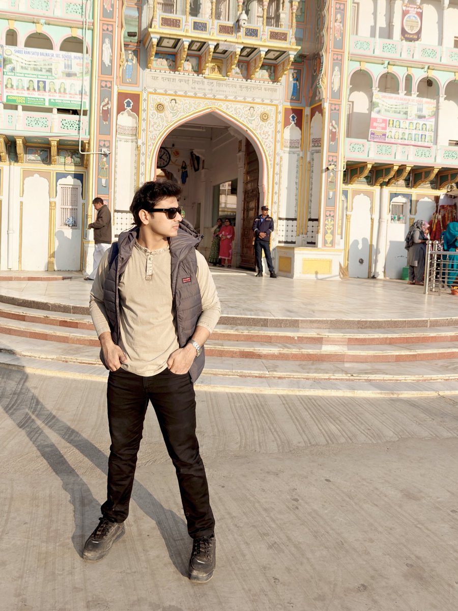 Shobhit Aggarwal tweet media