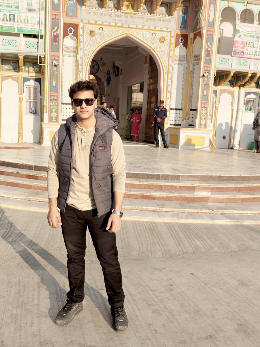 Shobhit Aggarwal tweet media