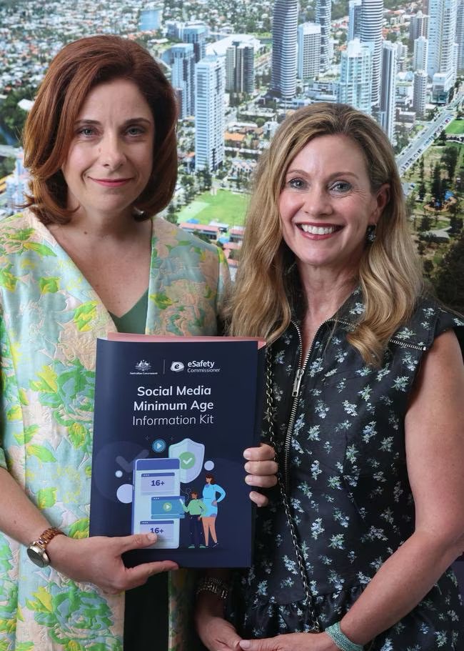 r3tarddownunder's tweet photo. Probably the two most retarded &amp; evil women in Australia right now @AnikaWells @tweetinjules https://t.co/ALYTpZwePk