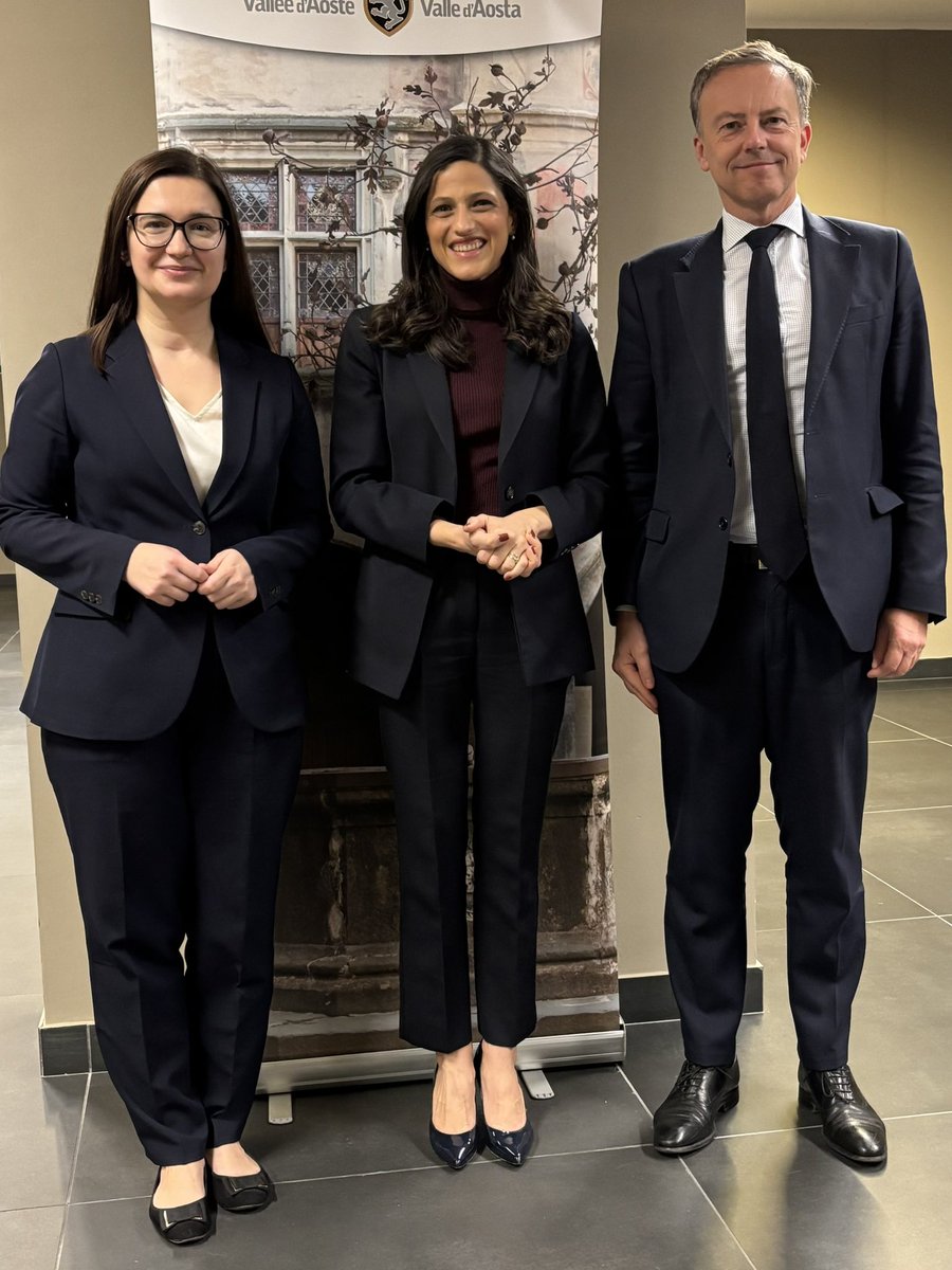 🇪🇺 Aujourd’hui au Sommet du <a href="/Grand_Continent/">Le Grand Continent</a> 2025 en Italie ⤵️

🤝🏽 Nous avons notamment exploré les voies d’une finance durable capable de répondre aux reconfigurations géopolitiques et aux défis climatiques du moment.

🌍 Merci au Grand Continent pour la qualité des échanges,