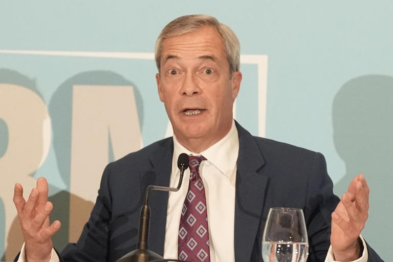 Comments that Reform UK leader Nigel Farage made about Glasgow schoolchildren are “simply racist”, First Minister John Swinney has said.
<a href="/Nigel_Farage/">Nigel Farage MP</a> was a Racist at School and is a Racist NOW!!
<a href="/AUOBNOW/">All Under One Banner</a> <a href="/ConnorGillies/">Connor Gillies</a> <a href="/mmgeissler/">martin geissler</a> <a href="/STVColin/">Colin Mackay</a>