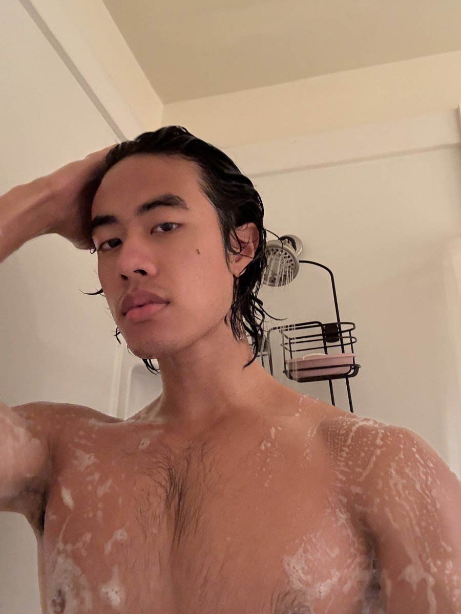 jaychonut's tweet image. soapy timeee
