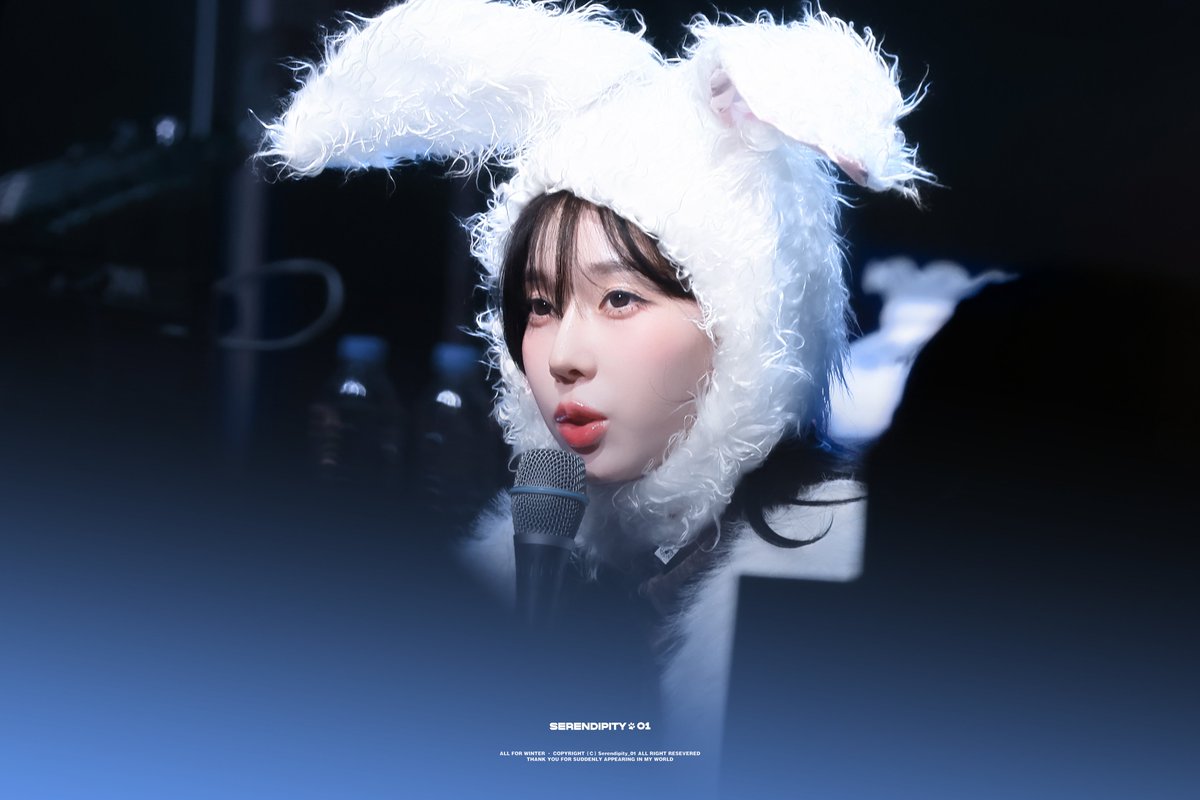 Serendipity_wt's tweet photo. 20251203 WINTER's B-DAY [WINTER Blues]

👀🐰

#윈터 #winter 
#에스파 #aespa https://t.co/qgo5QBpGMA