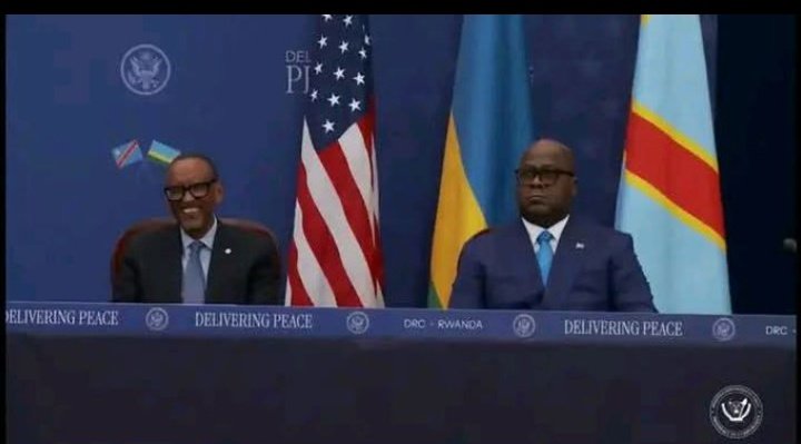 7Ledia7's tweet image. [#RDC : je suis confus 😕😕😕😕]