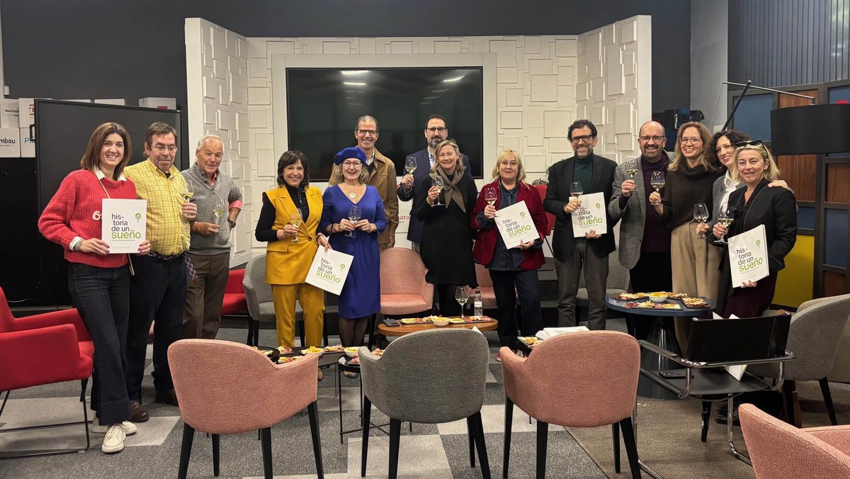 Periodistas de Aragón tweet media