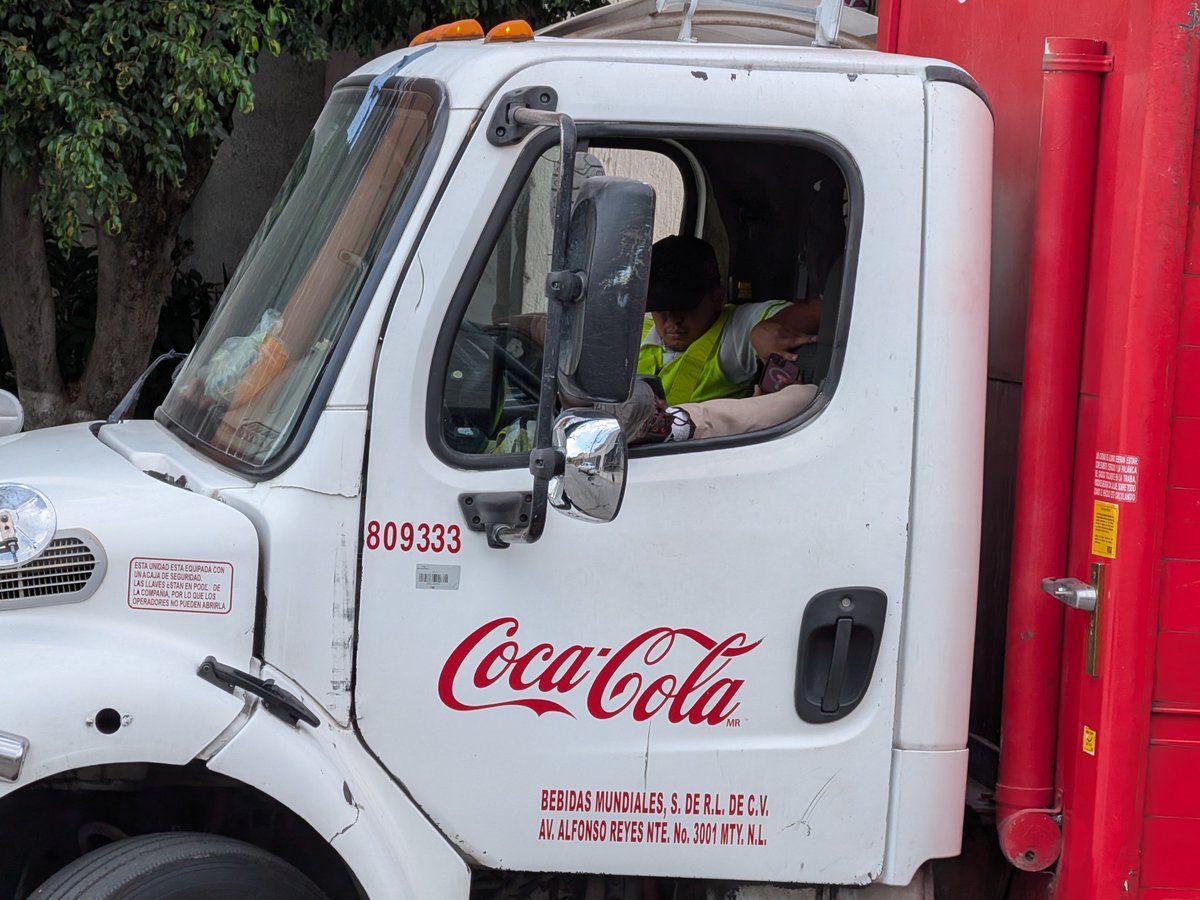 LeobiWan tweet media