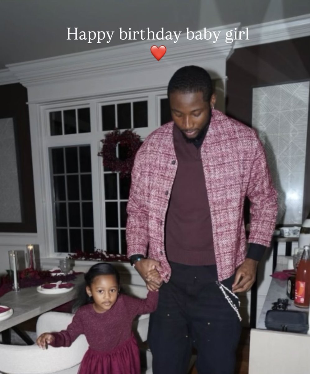 SplashWRLD_'s tweet image. Happy Birthday to Kuminga’s daughter 🥳

She will soon love the snowy weather in Milwaukee