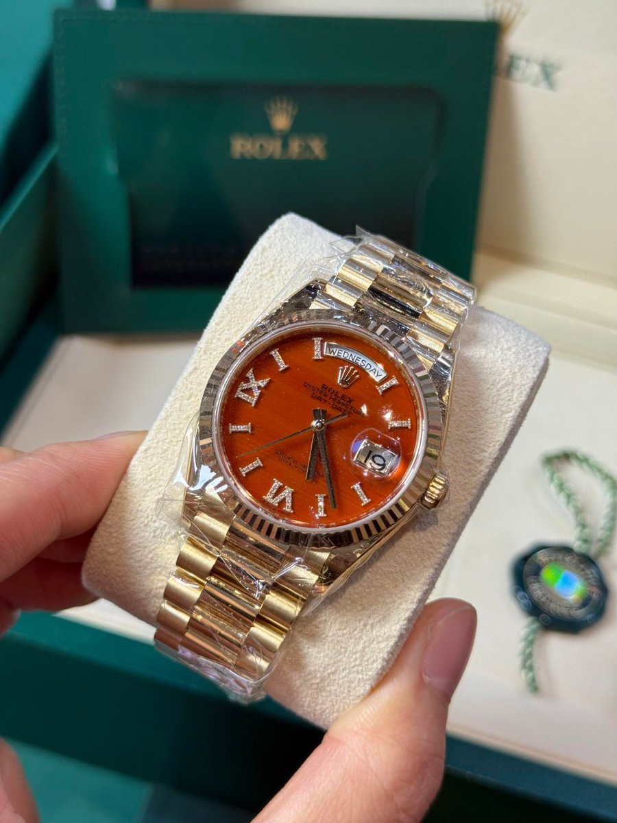 linuxsdc's tweet image. Time is precious… so I wear something that reminds me of it every second. ⏱️✨ #usalife #America