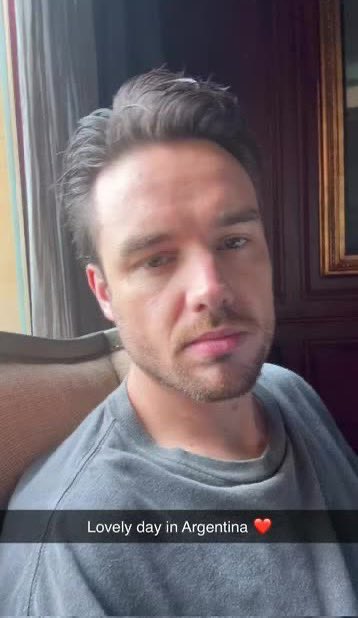 acabo de comprar una camisa de 50 lucas para ir a la cena del banco