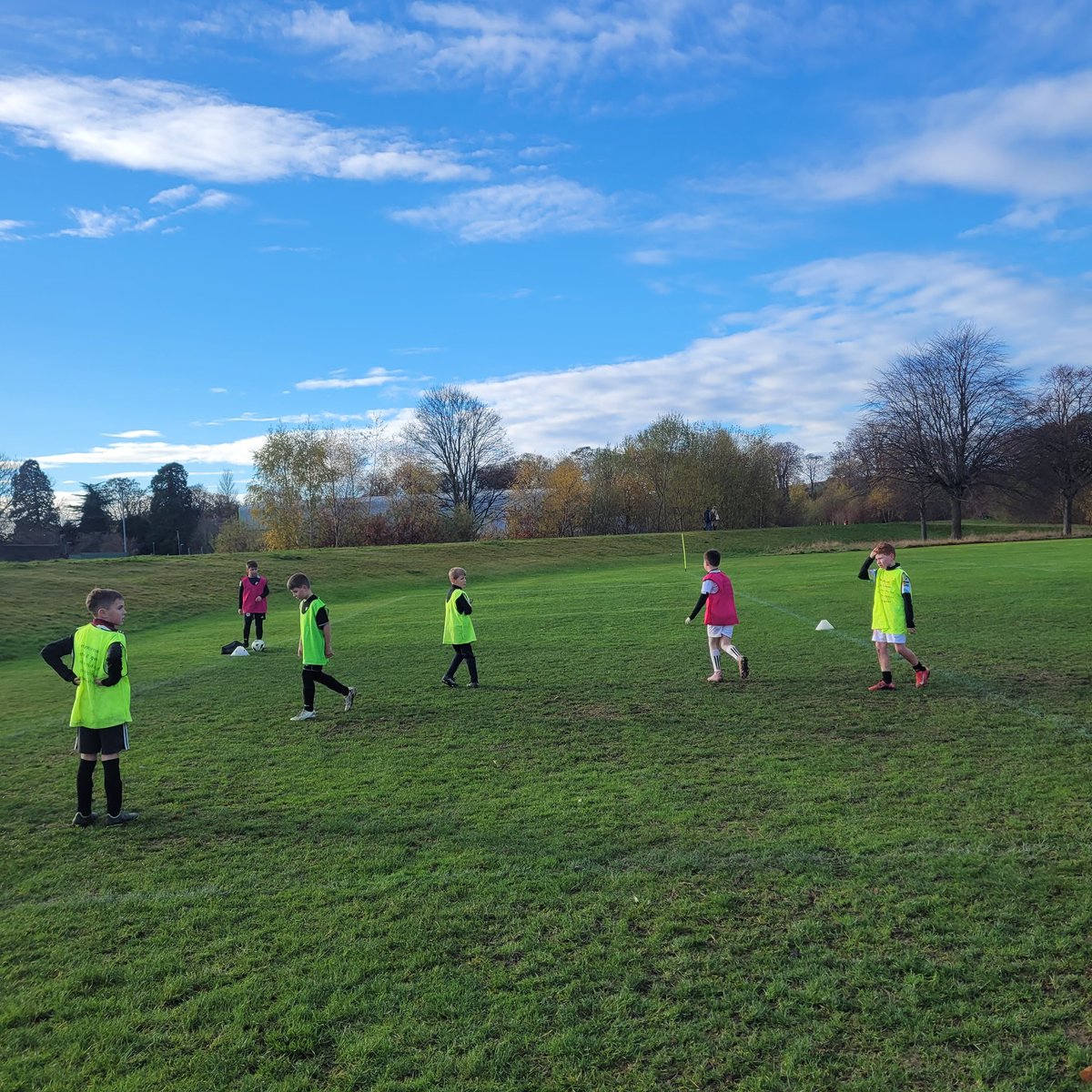 CommunityFootball tweet media