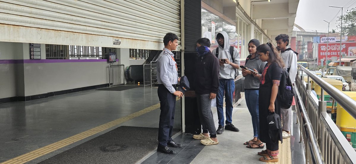 ManjuShettar's tweet image. Purple Line metro trains are currently operating only up to Mysore Road Metro Station. Services between Mysore Road and Challaghatta have been temporarily suspended due to a suicide attempt reported at Kengeri Station. @BlrCityPolice
@AcpKengeri @kengeritrfps