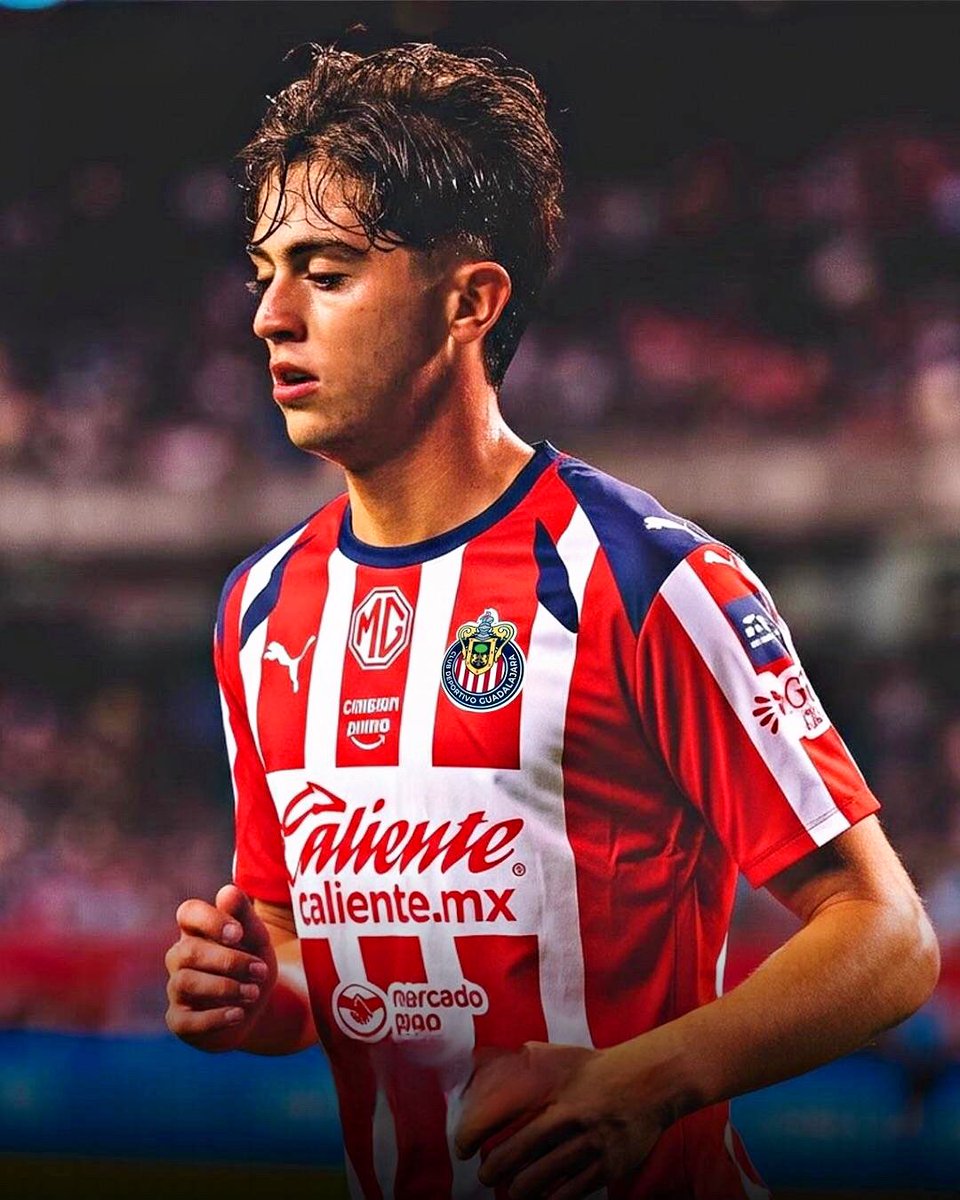 🚨🤯 BREAKING: BRIAN GUTIERREZ JOINS CHIVAS ON A PERMANENT DEAL FROM CHICAGO FIRE! 🐐

The 22-year-old recently got his Mexican passport and wants to play for Mexico. ✍🏼

Via <a href="/CLMerlo/">César Luis Merlo</a>