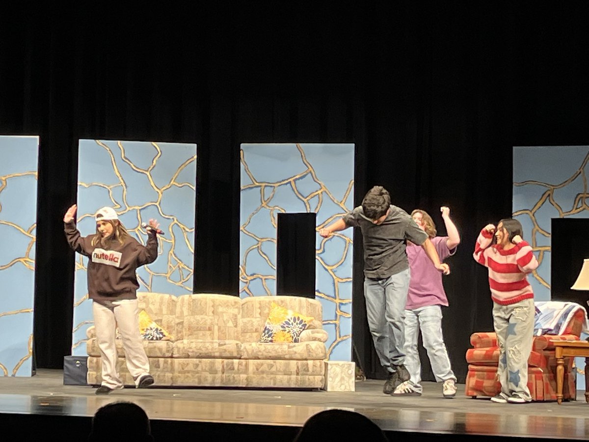 Buena Vista Drama Department tweet media