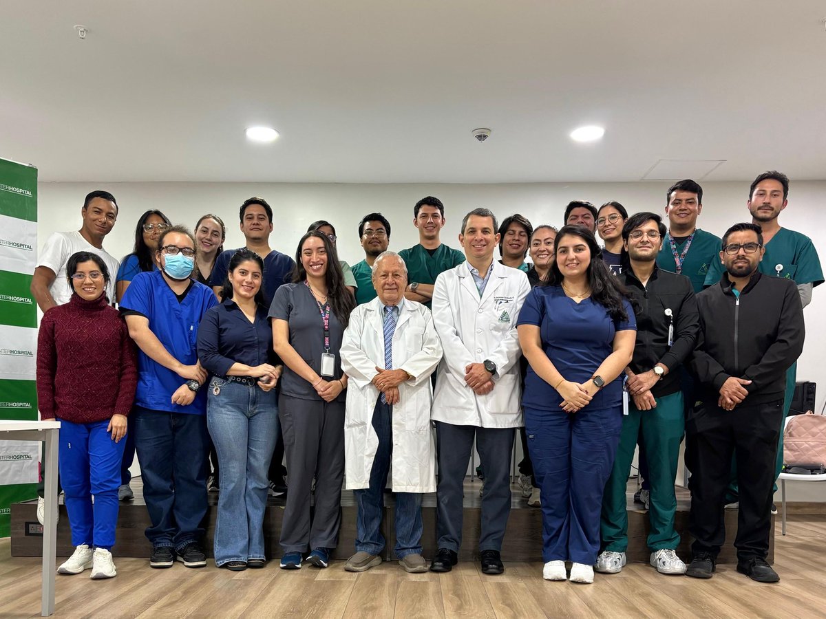 xass76's tweet photo. Hoy en INTERHOSPITAL S.A  culminamos la segunda jornada de Semiología Neurológica con el Dr. Tomás Alarcón Guzmán.  Ex decano y primer neurólogo de Guayaquil. https://t.co/CDGh1kixbb