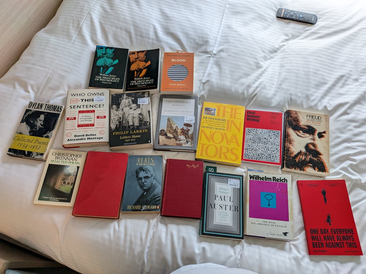 Another trip to Melbourne another failed attempt to go to Heide. Quite a good haul of books though!