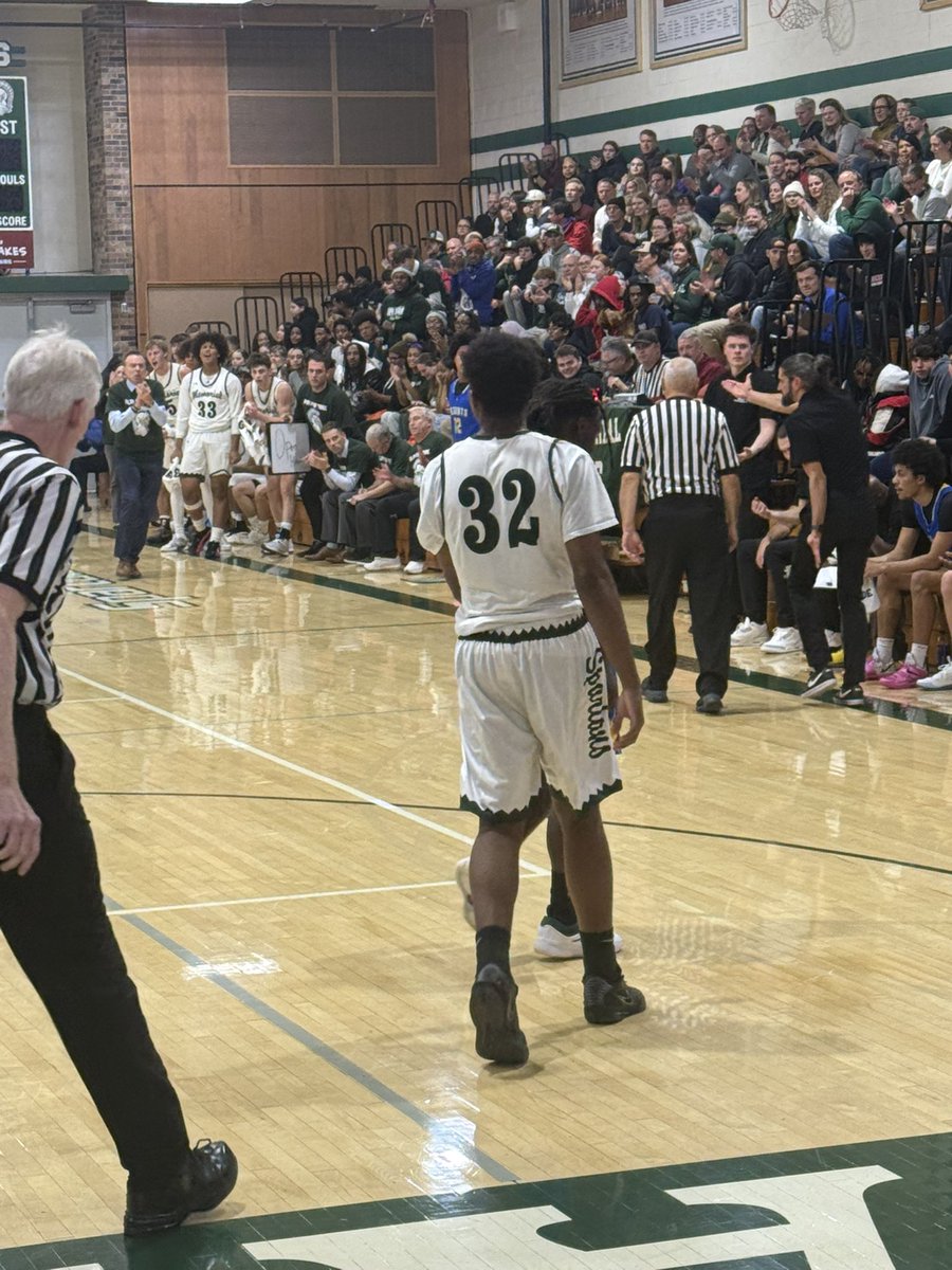 SingletonEd2's tweet image. Junior Forward KJ Cross Jr with a Huge 2 Hand slam in Transition! KJ has 4pts 5reb 2Blks! VPM 60 Madison West 39 #wisbb @ny2lasports @ny2labasketball @Ny2laWisconsin