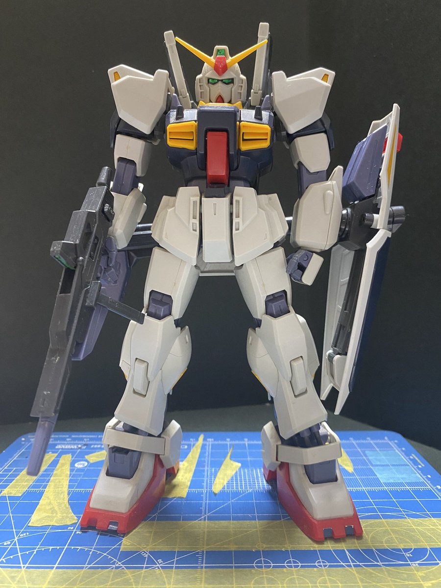 SergentSheriff's tweet photo. ◯ックオフで1300円で買った素組MGMk-Ⅱ
１ヶ月遊んでやった😆
#ガンプラ #Mk-Ⅱ #これがこう https://t.co/2WcKPNJ5RY